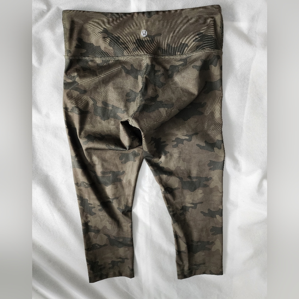 Lululemon Wunder Girls Camo Leggings